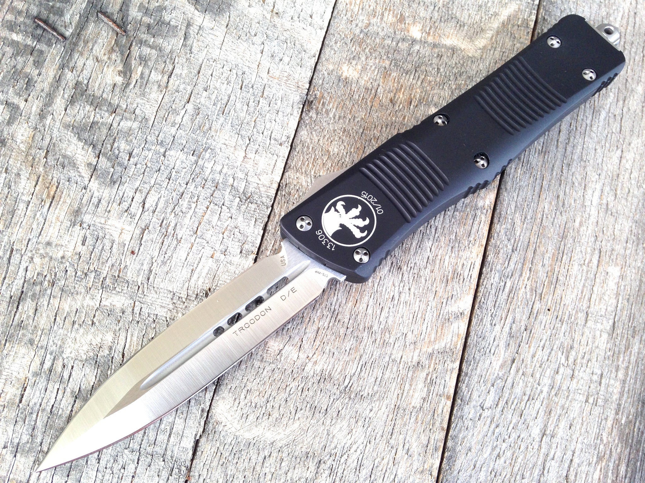 Microtech combat troodon