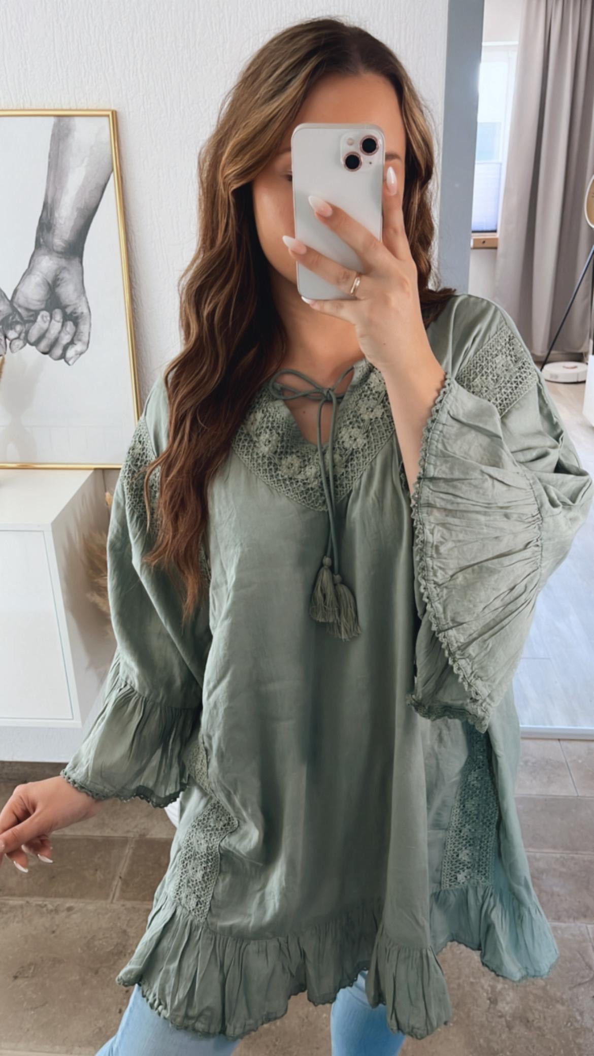 Leichte Tunika mit gehäkelten Boho Akzenten / salbei-khaki Art. 9732 - Image 5