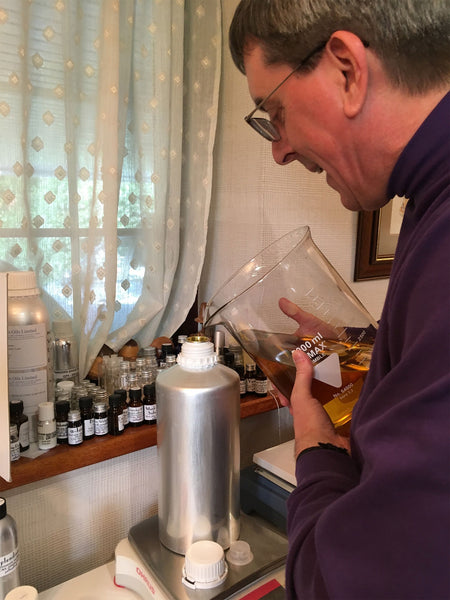 Chris Bartlett Compounding Zoologist Elephant In His Lab