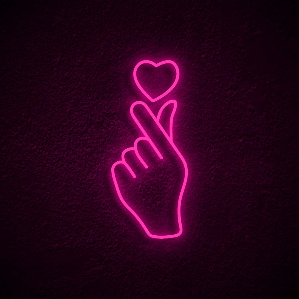 Neon Heart Sign - Anak Instristans Blog