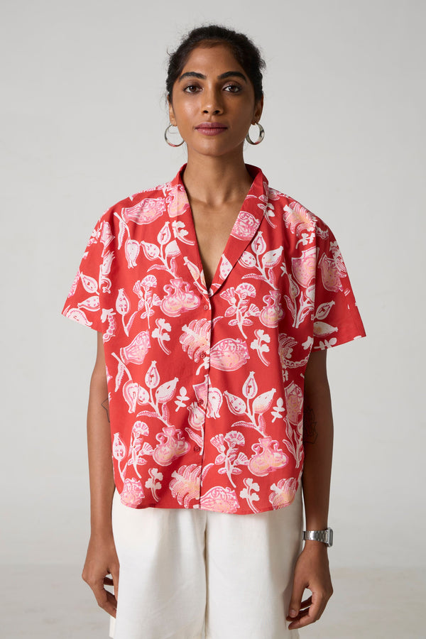 Soma Signature Noir Floral Summer Everyday Cuban Collared Shirt