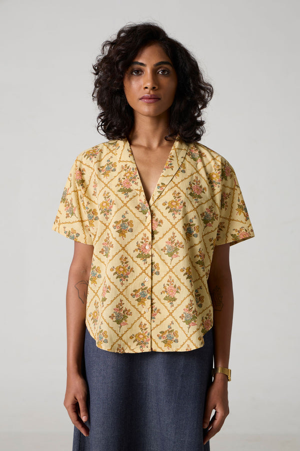 Soma Signature Noir Floral Summer Everyday Cuban Collared Shirt