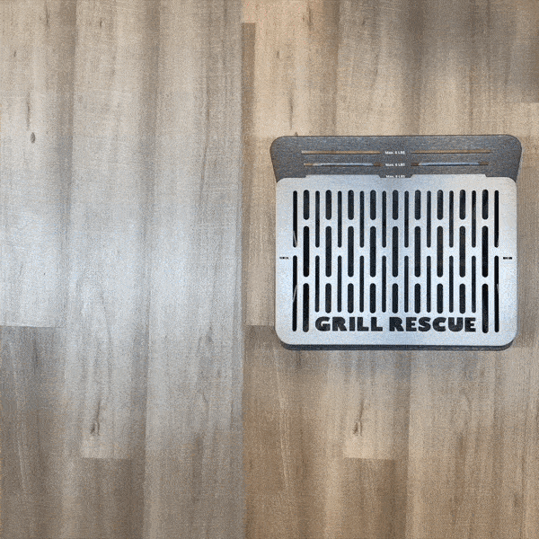 Does anyone use the Grill Rescue grill brush? I like the way it shines the  grill, but it always causes ash to fly up out of the grill and get all over.