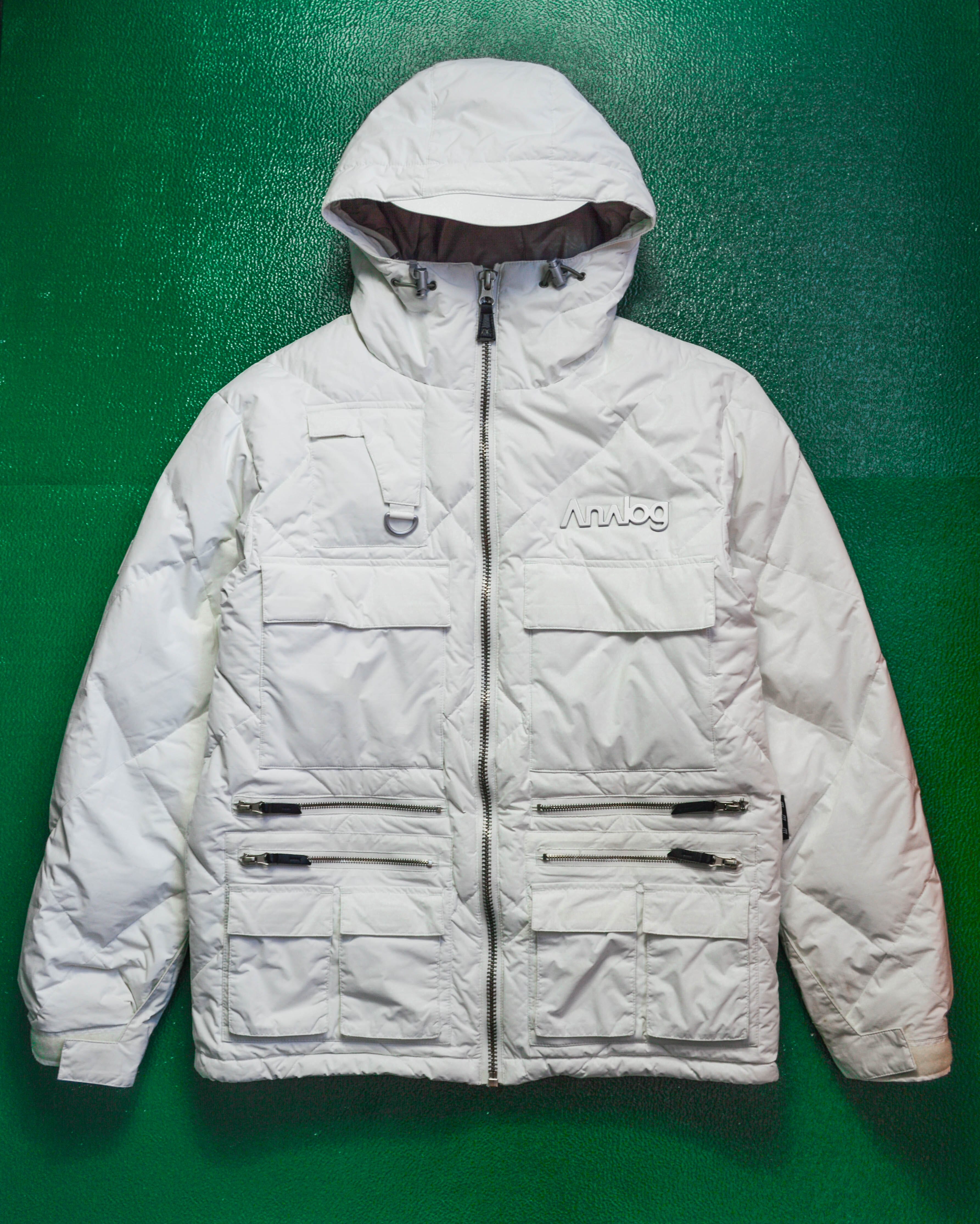 Image of Diamond Stitch White Multi Pocket Puffer Jacket (~M~)