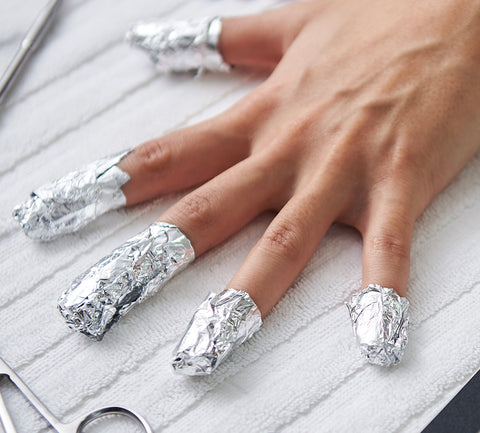 aluminum foil how to remove dip nails