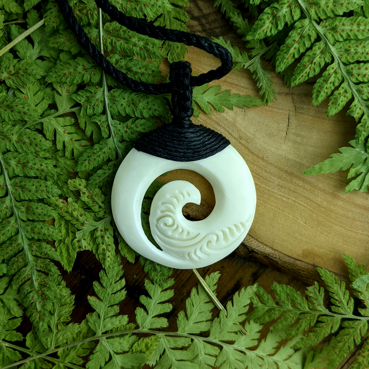 Bone Maori Style Koru Spiral Round Pendant Tribal Cord Necklace –  81stgeneration