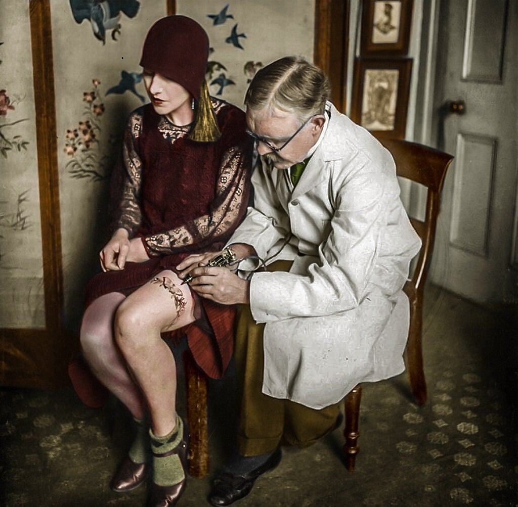 https://www.reddit.com/r/OldSchoolCool/comments/ic1m7r/british_tattoo_artist_george_burchett_known_as/