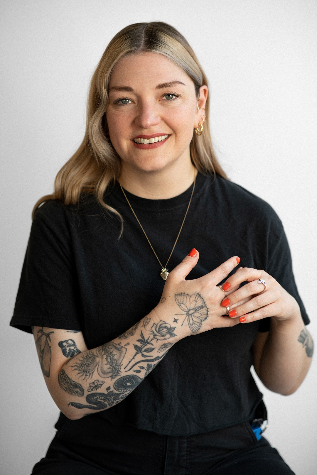 Ellie Cryer tattoo artist