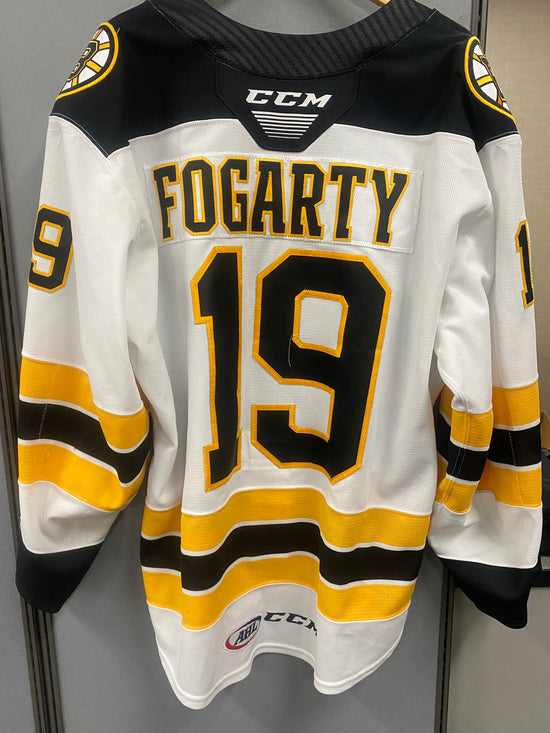 🚨Today & Tomorrow ONLY🚨 Get 20% OFF select player worn and autographed  #AHLBruins jerseys through this special Summer Sale! ➡️…