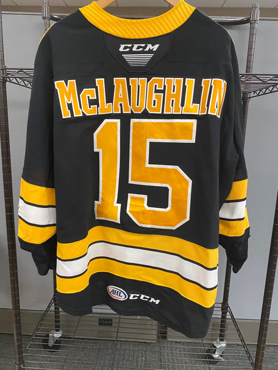 Boston Bruins Jersey XL for Sale in East Providence, RI - OfferUp