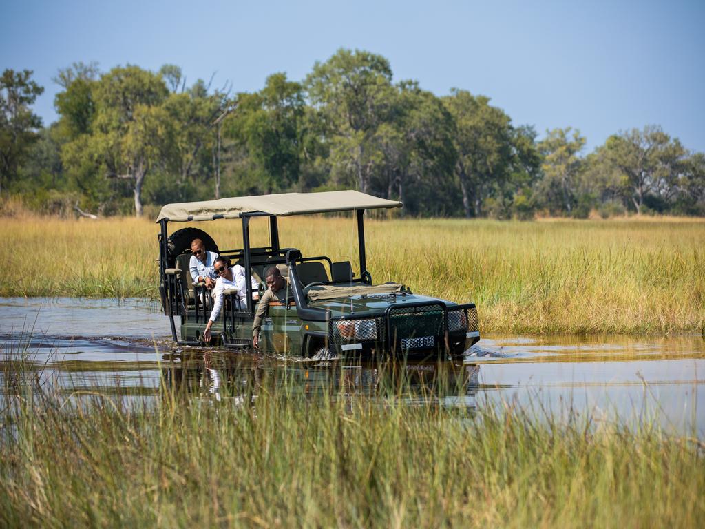 safari truck