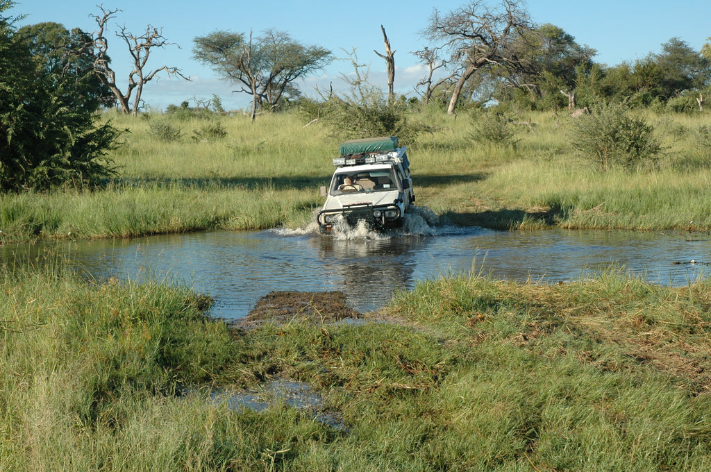hilux river crossing