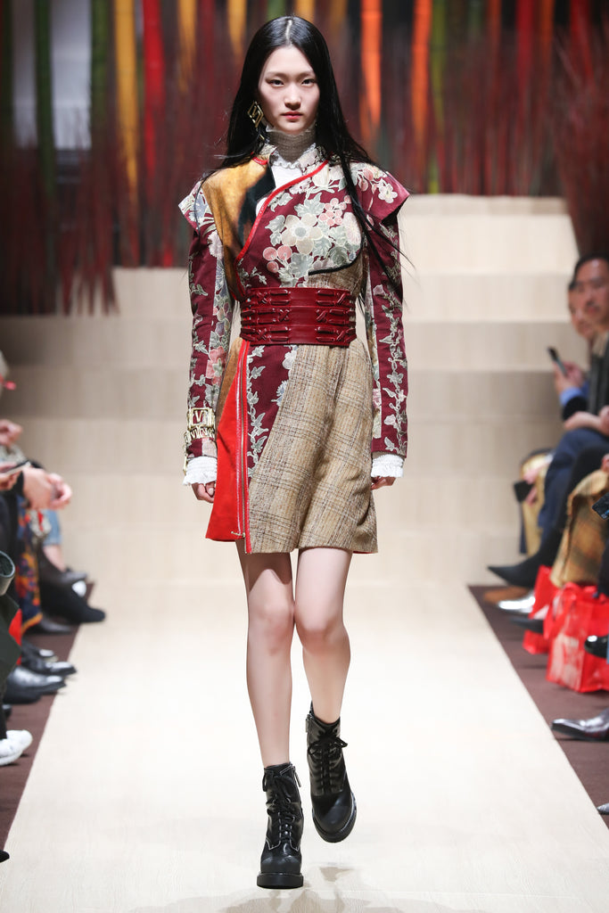 Vivienne Tam - VIVIENNE TAM, The Kimono Jacket Cozy up