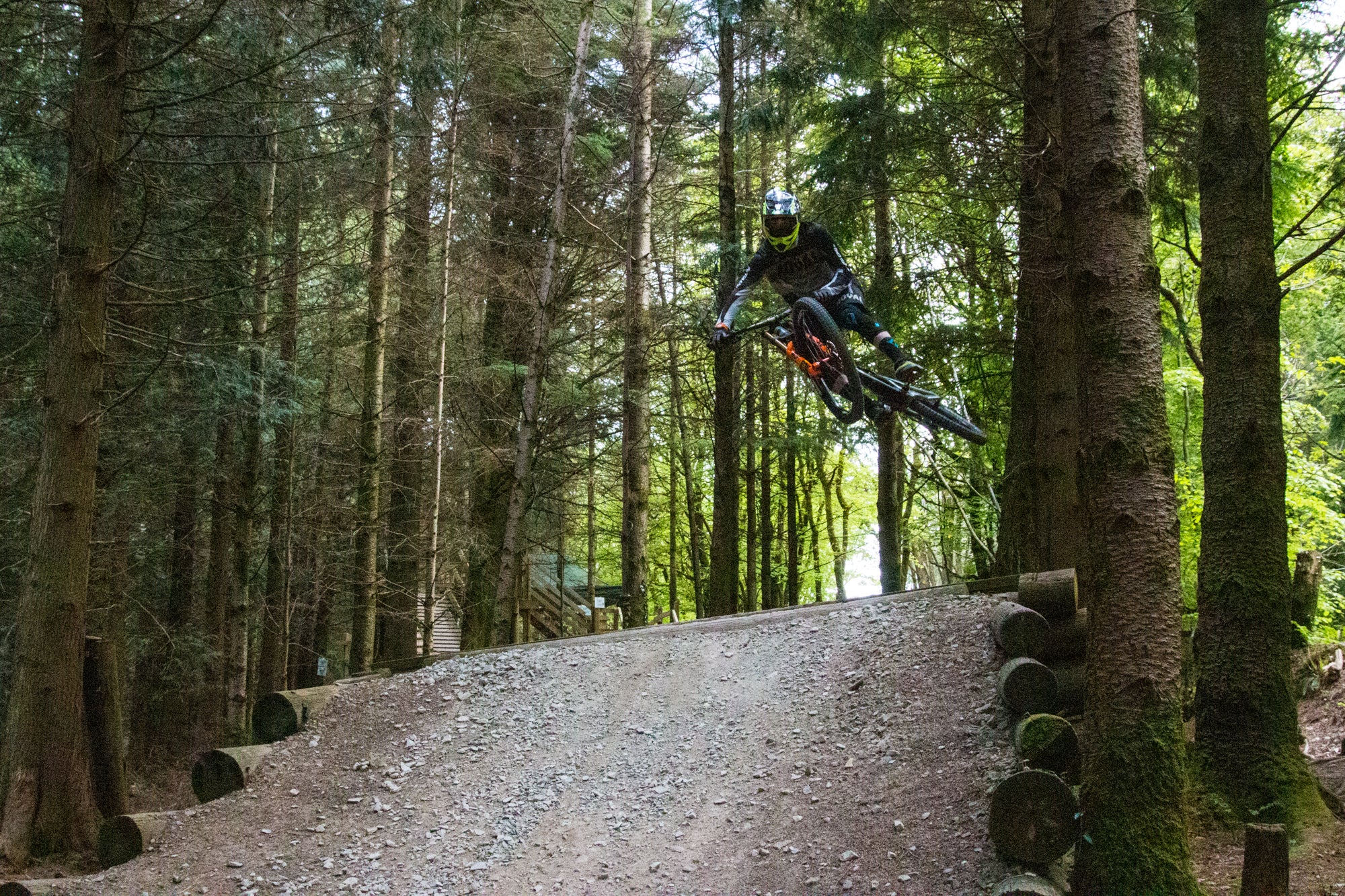 Jay Williamson - Elite Downhill MTB