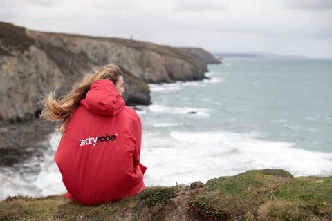 dryrobe, dryrobeterritory, lucy, campbell, surf, surfing, surfer, ambassador, explore, outdoors