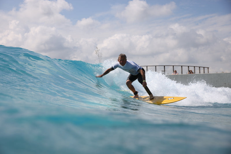 Pegleg surfing at the Wave Bristol during the Adaptive Surf Champs photo by @ImageCabin 