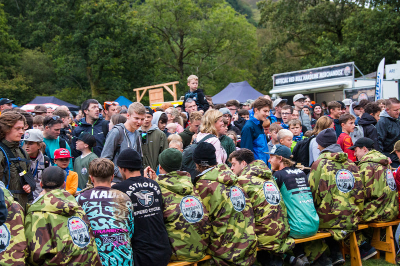 Spectators at Red Bull Hardline wearing Green Camo limited edition dryrobe Advance change robes 