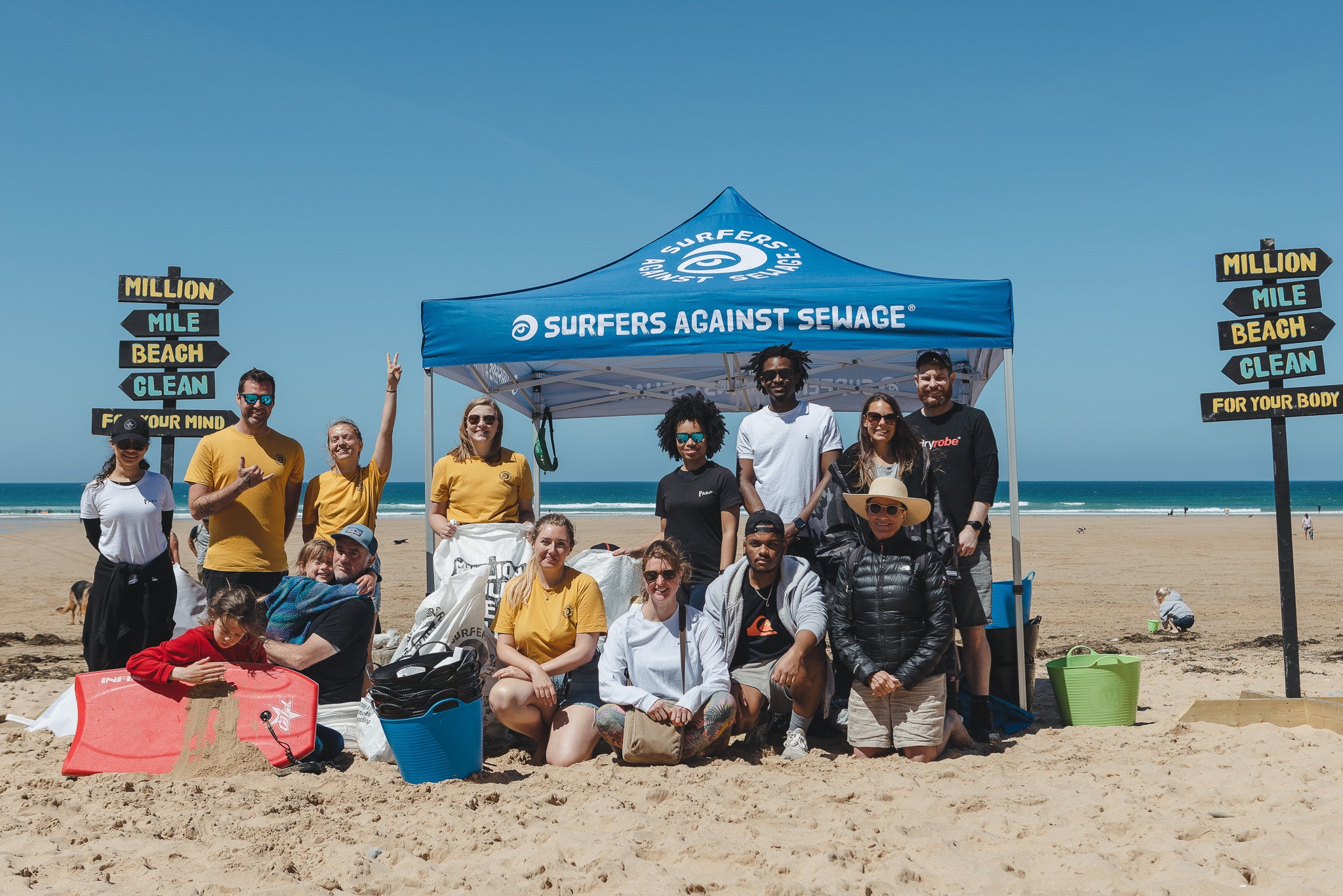 Group photo of Surfers Against Sewage and dryrobe team members