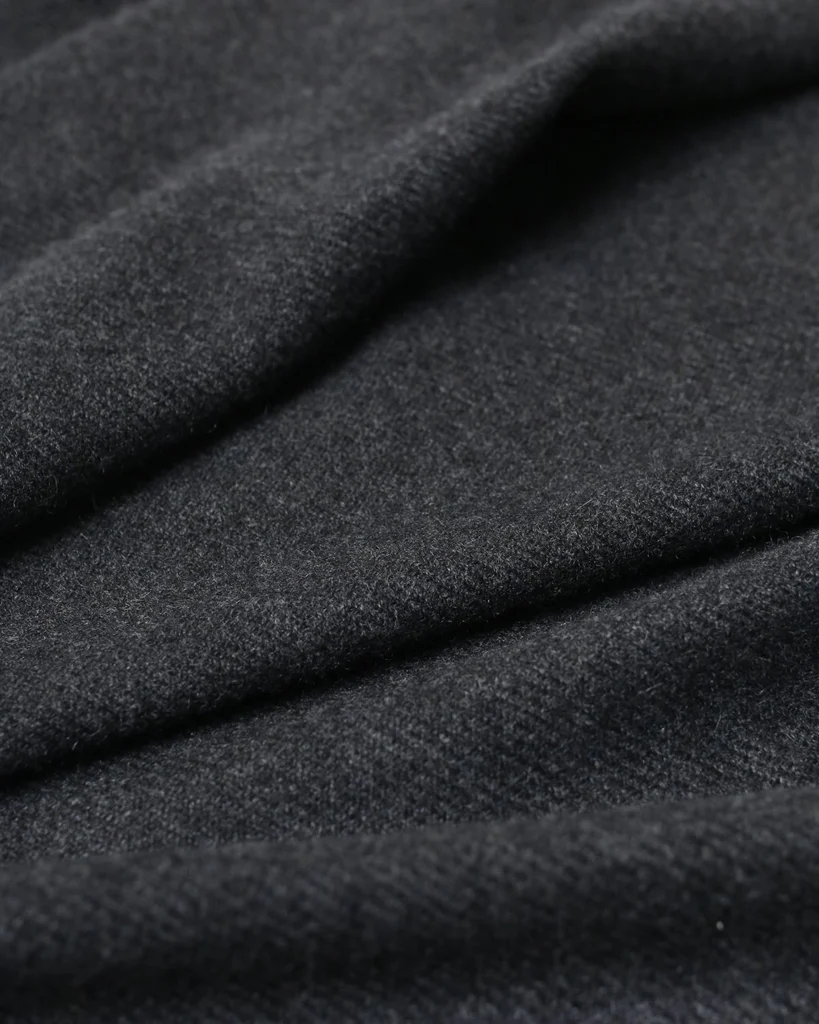 Close-up of a cashmere fabric in anthracite.