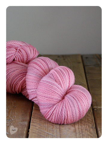 Augustbird Jane Austen colourway A Great Reader