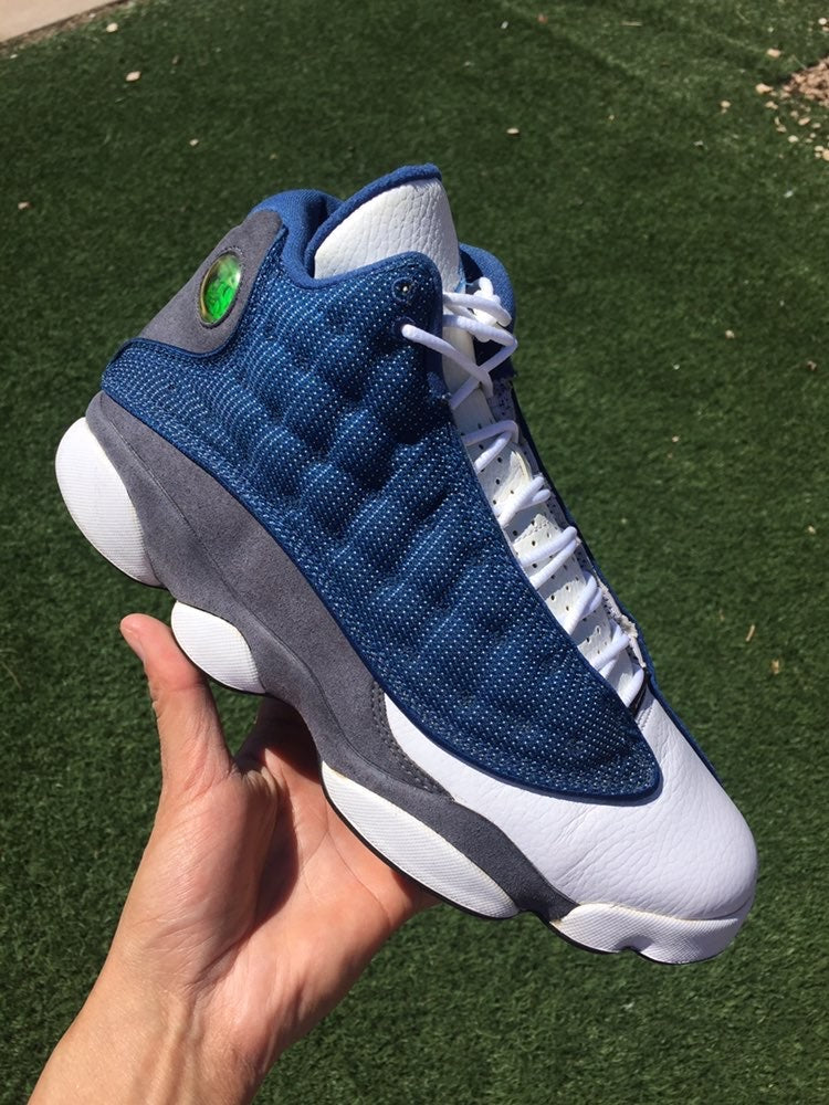 what color are the flint 13s