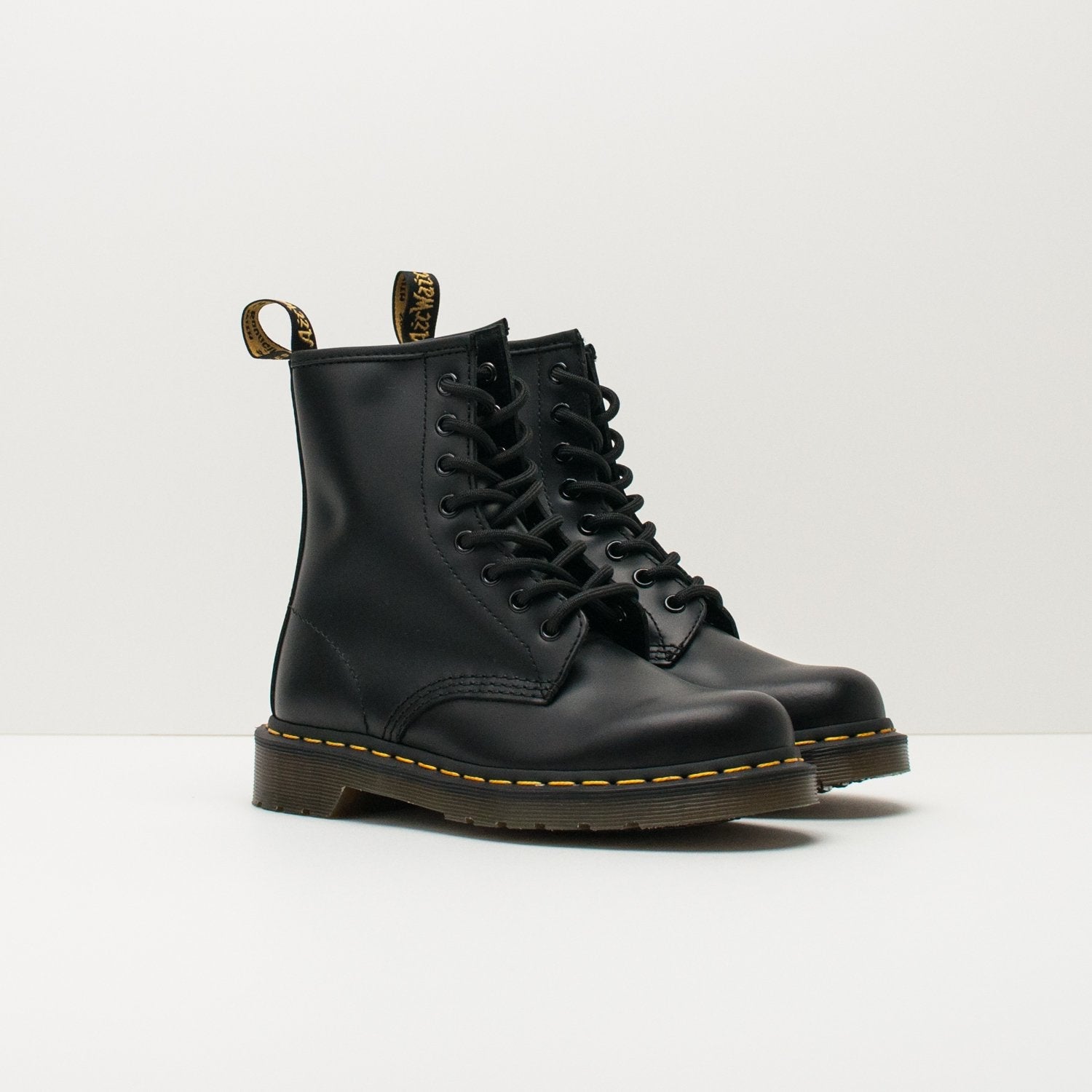 LAS BOTAS DR MARTENS EN MOKSÍN –