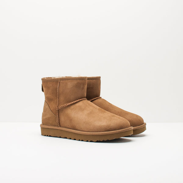 BOTÍN DE NIÑA NIÑO UGG CLASSIC MINI II CAMEL MOKSIN