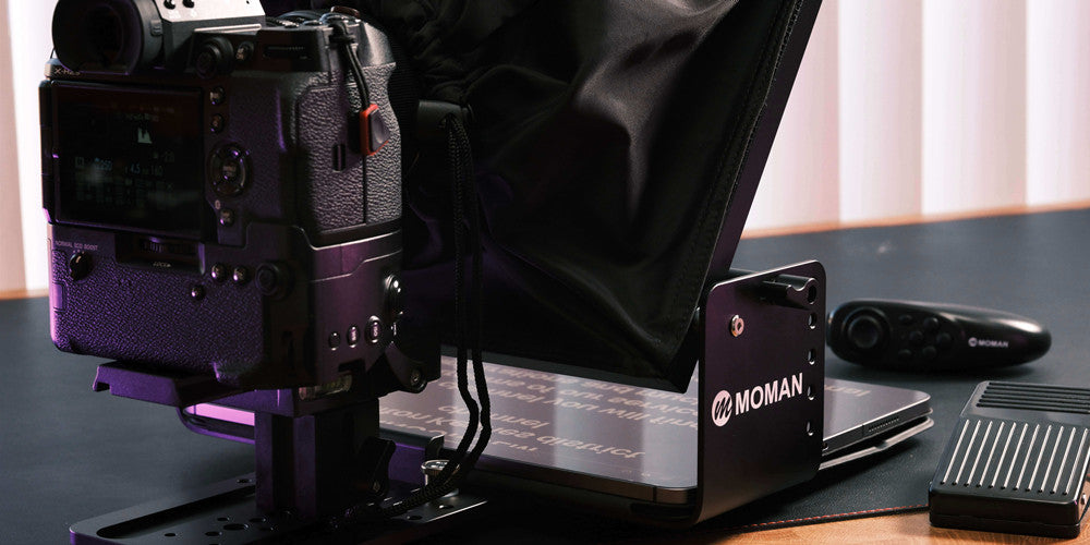 Moman MT12 desktop teleprompter can be utilized with the inbuilt cam on the monitor and the external webcam.