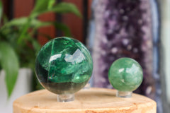 Green fluorite spheres