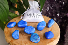 Blue howlite tumbles