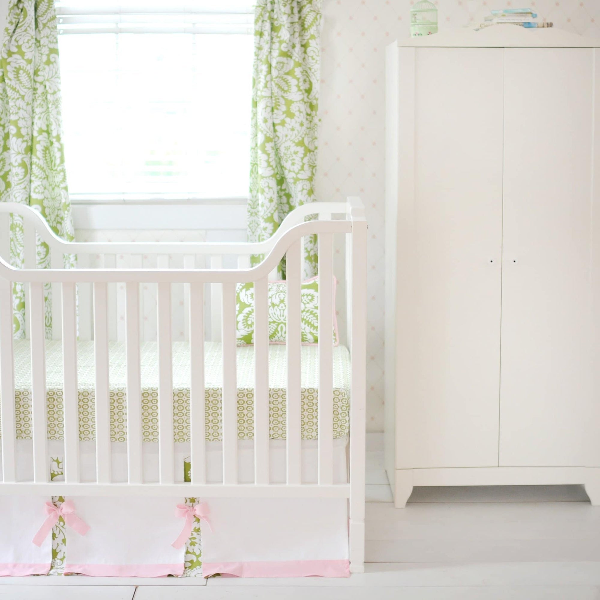 green baby bedding set