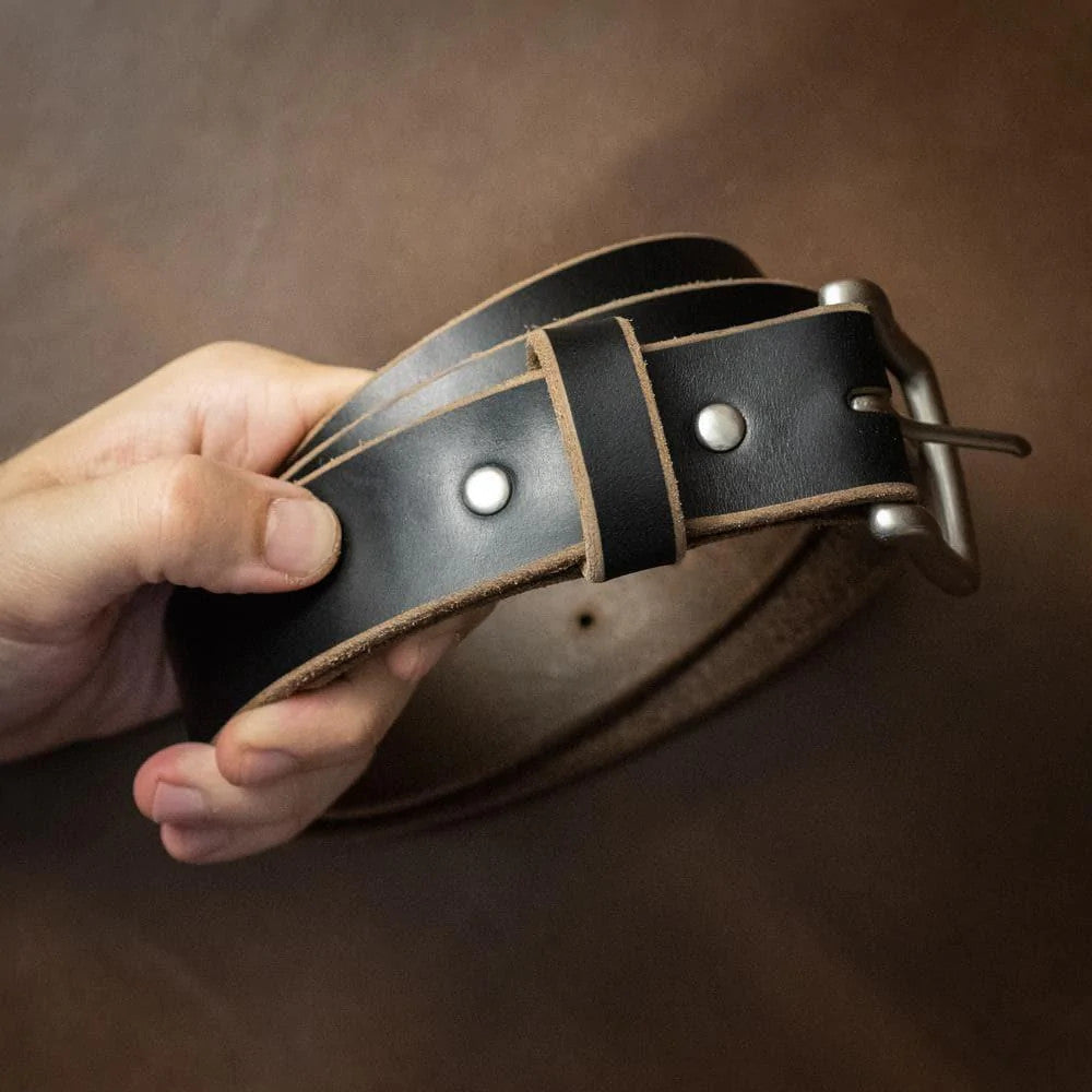 Good Quality V letter Black genuine leather designer belts men