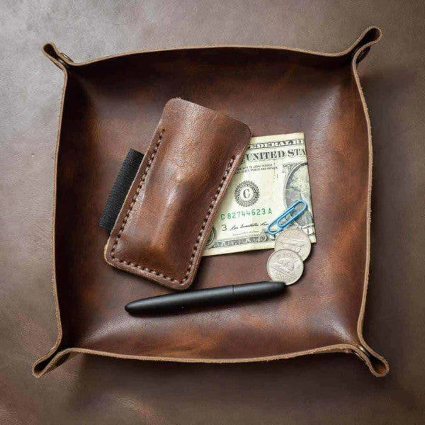 brown heritage leather valet tray