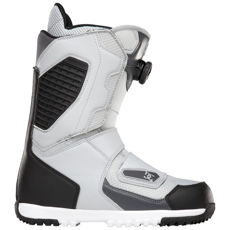 dc judge snowboard boots