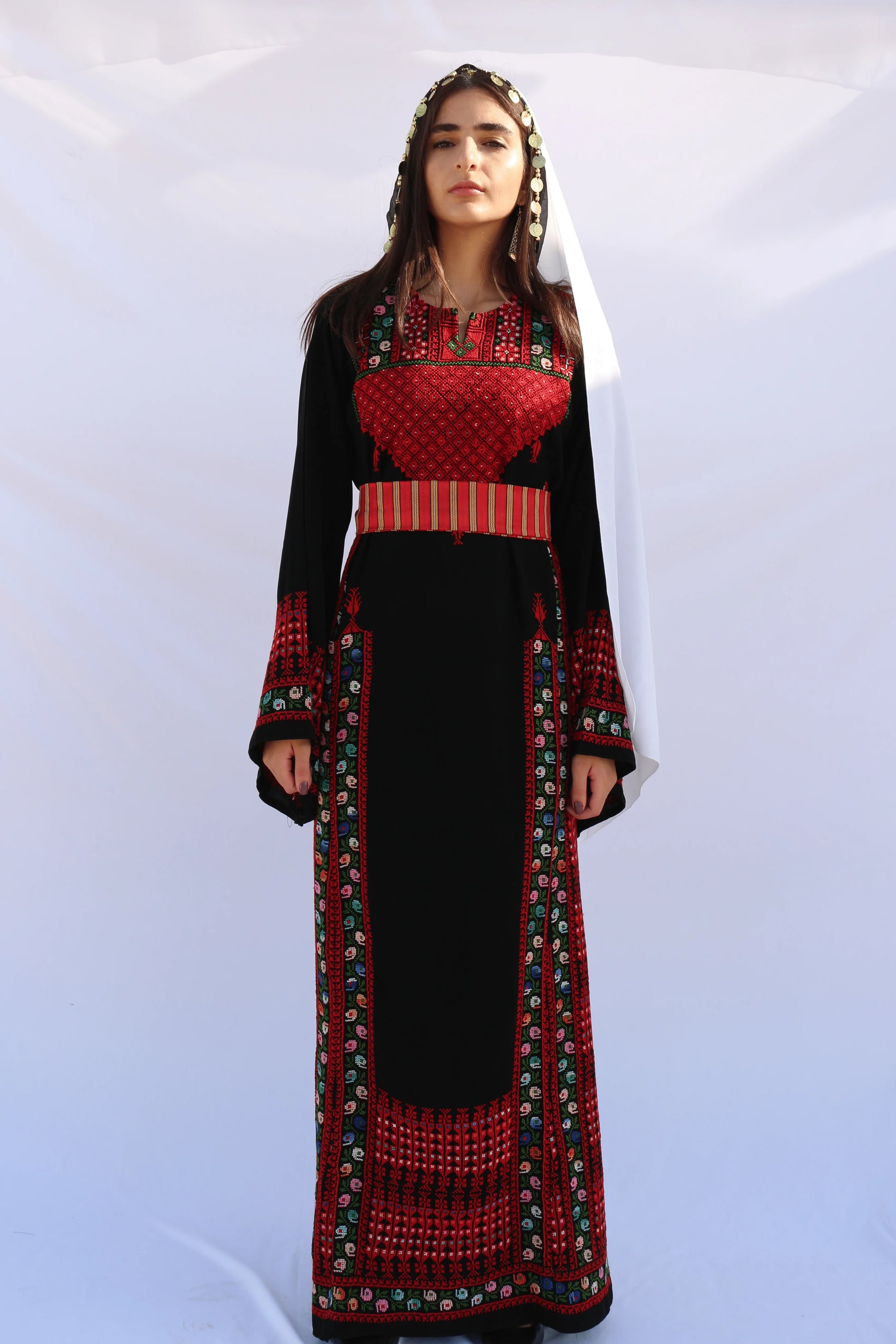 Laila Hand Embroidered Traditional Palestinian Dress Thobe Deerah 