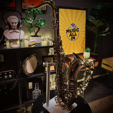 Selmer Series III goud gelakte tenorsaxofoon- Incl. nieuwe BAM koffer Occasion