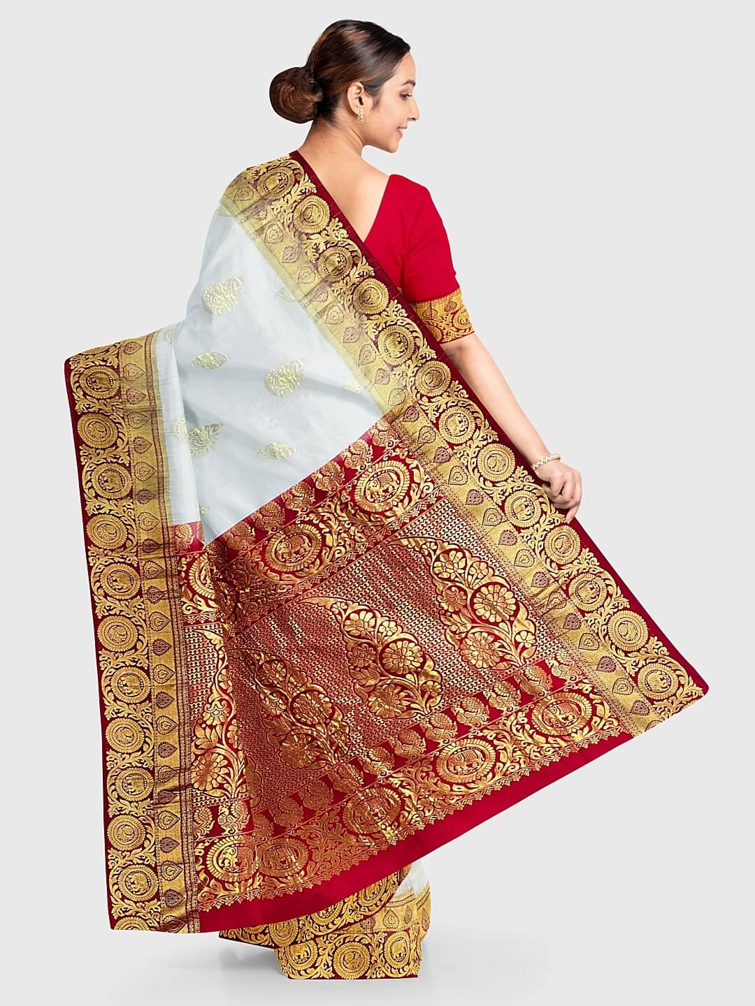 Karagiri - Shop for Latest Ethnic Wear Online in India