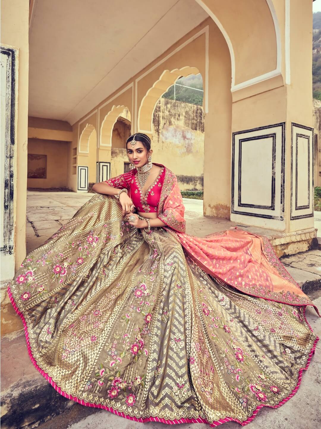 Buy Lehenga Choli Online - Bridal Lehenga Choli, Lehenga sarees, Ghagra  choli, Designer Lehenga Choli – Meena Bazaar