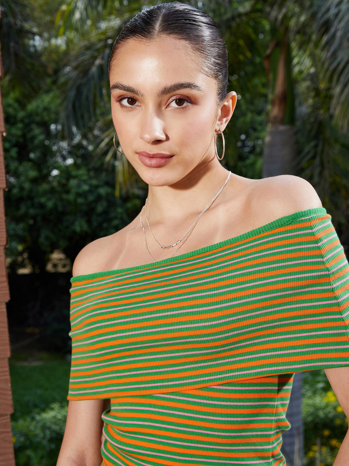 Women White & Green Striped Back Cut Out Rib Crop Top