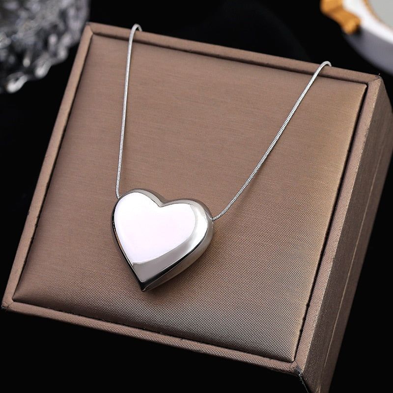 Simple Metal Heart Necklaces Charm Jewelry