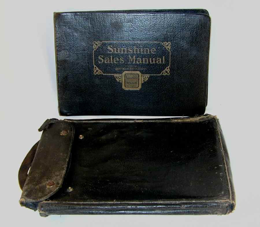 Rare Loose-Wiles Biscuit Company of Kansas City Missouri Sunshine Biscuit Sales Manual Leather Bound in Leather Bag - Giamer Antiques and Collectibles - Product Manuals