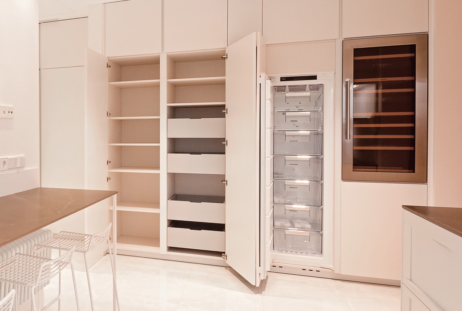 Integrated Freezers | New, Graded & Refurbished | Discount Prices
