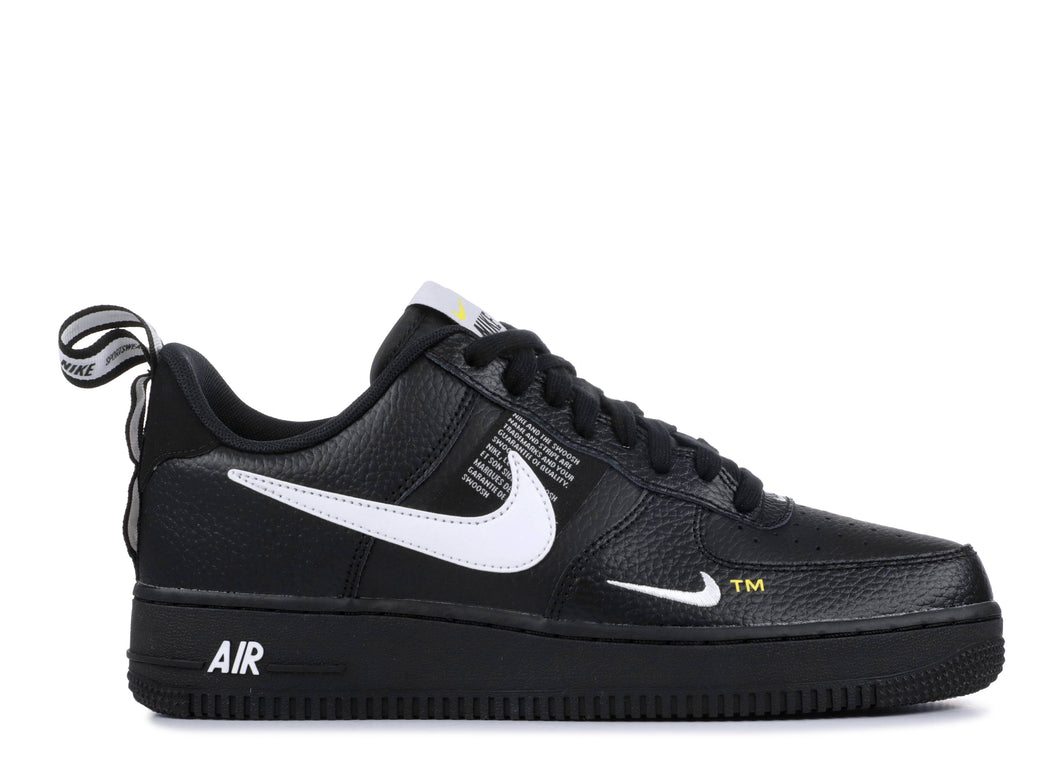 nike air force one overbranding