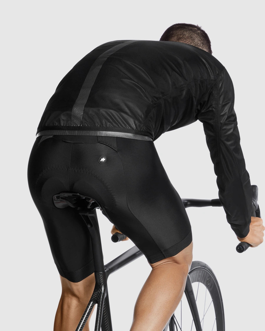 ASSOS / アソス】EQUIPE RS RAIN JACKET TARGA black（軽量レイン