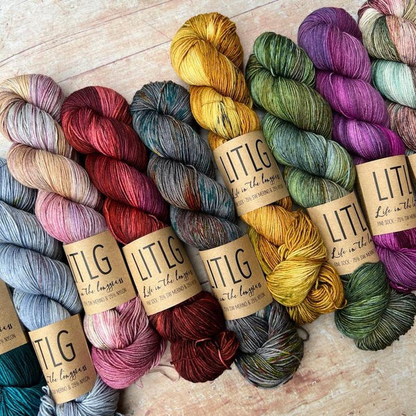 Aran Tweed - Woolen Spun - Life in the Long Grass, Handdyed Yarn, Magazine, Non Superwash Yarns, Ethical Yarns, Irish Yarn, Superwash  Handdyed Yarn