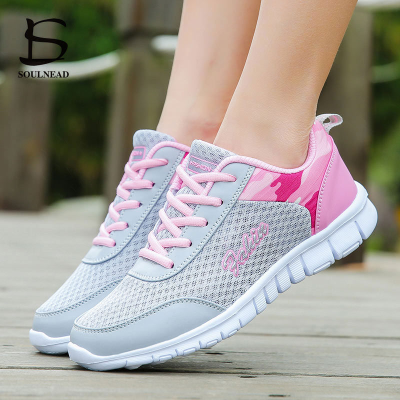 women's lightweight running shoes