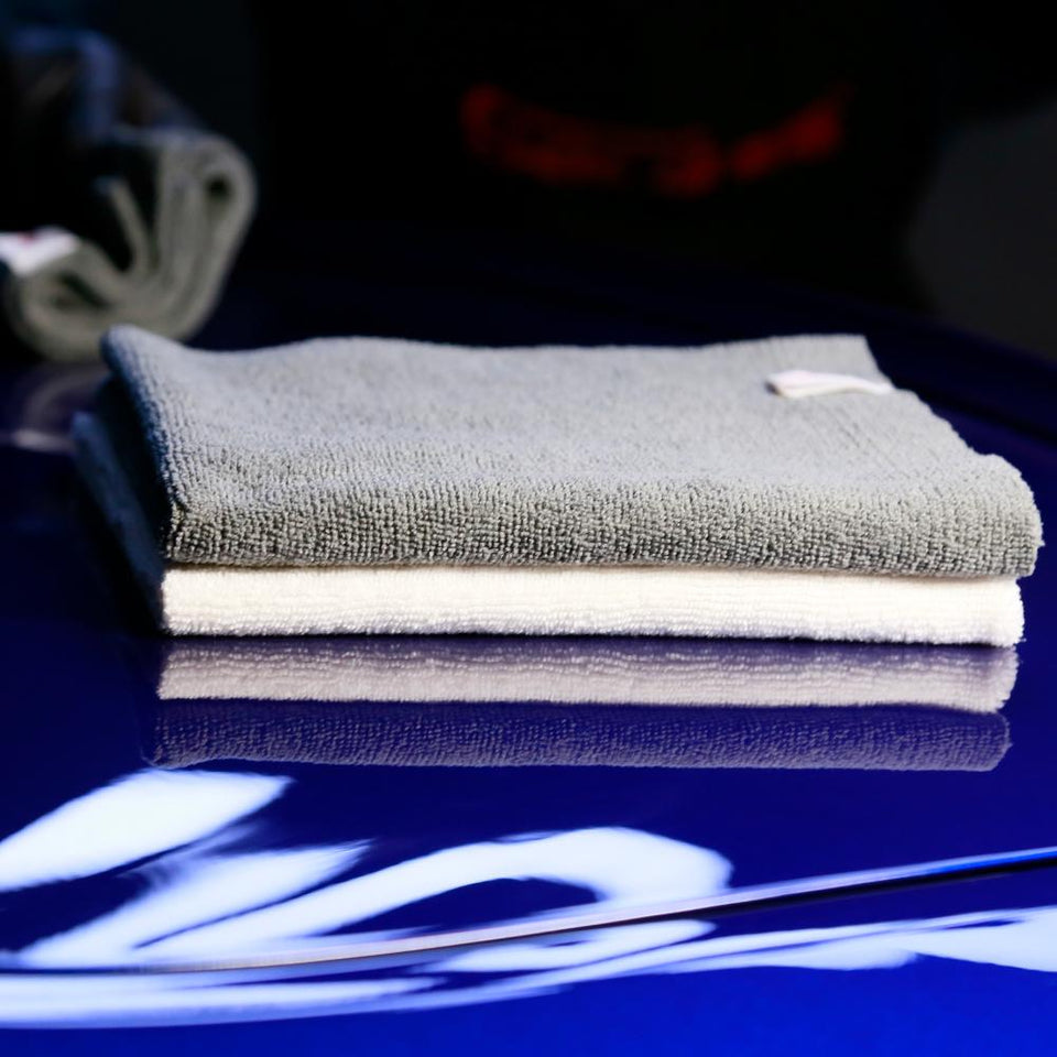 16 x 16 Edgeless Thick Plush Absorbent Microfiber Towels – SGCB AUTOCARE