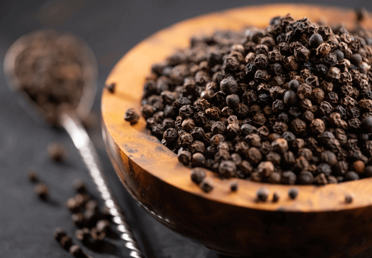 Benefits of Taking Black Pepper in The Morning