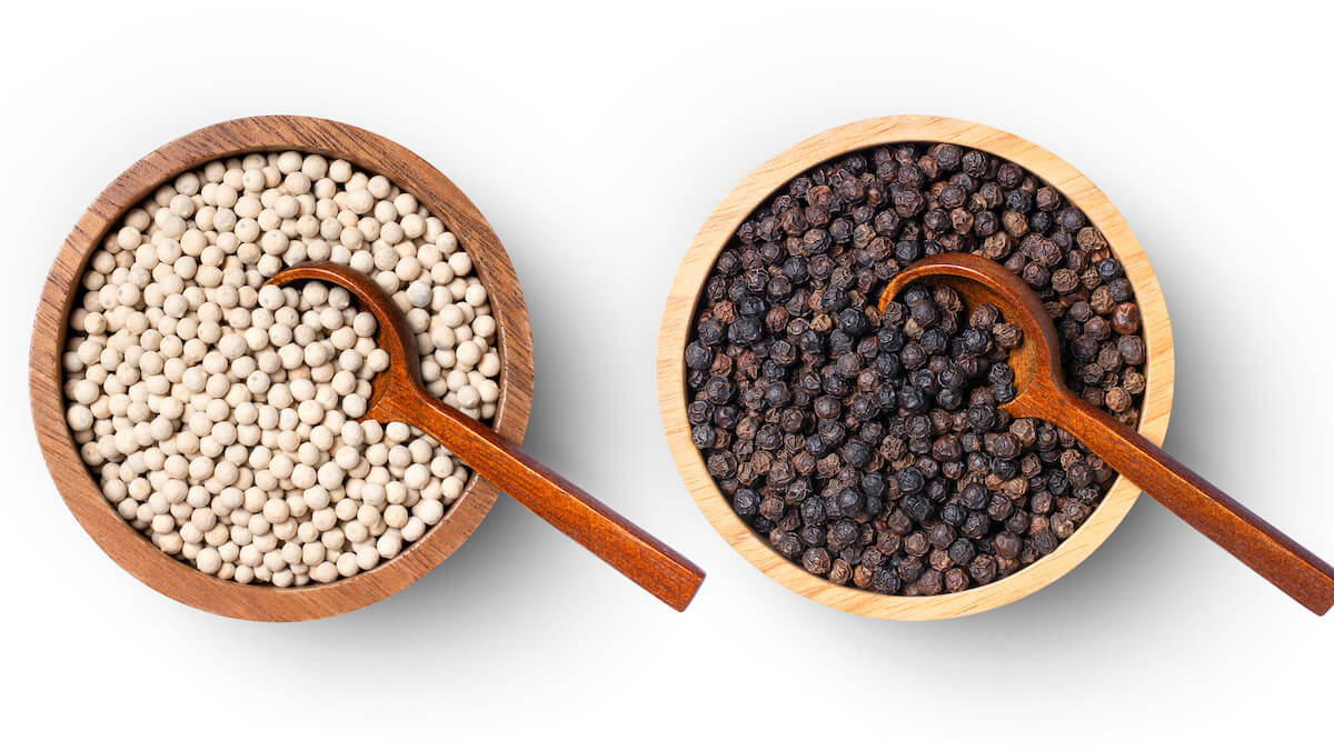 Health Benefits Difference Between White and Black Pepper