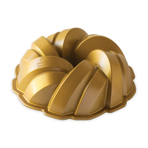 NordicWare Angel Food Cake Pan: 18 cup – Zest Billings, LLC